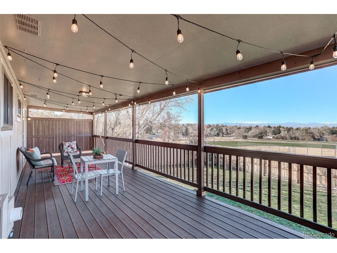Photo of 222 Helena Cir