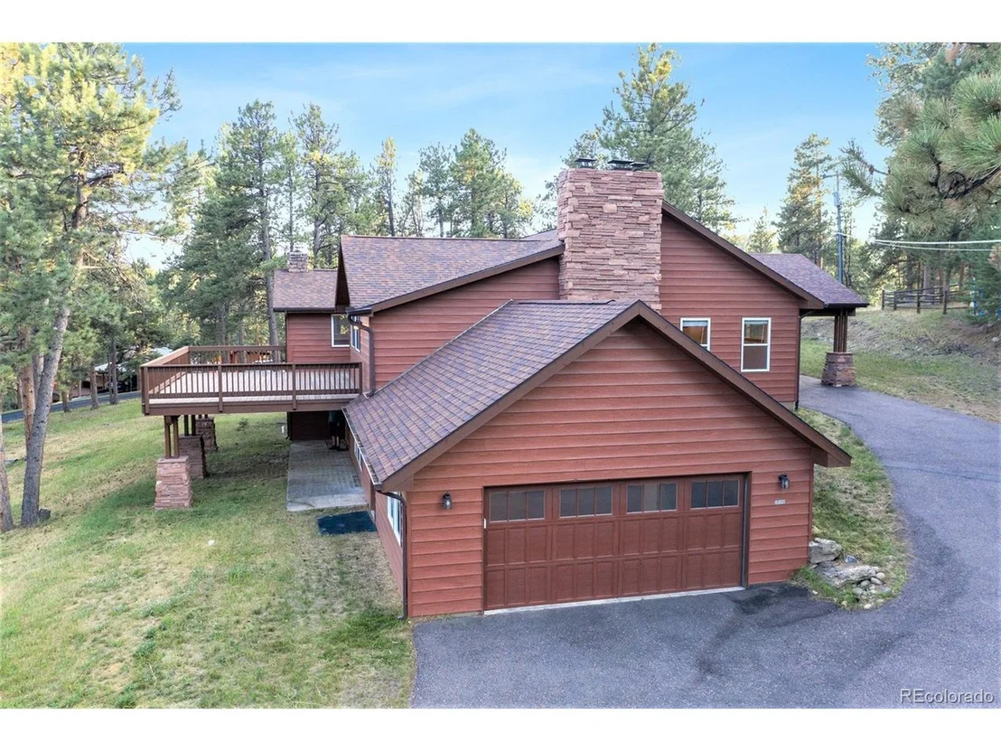Photo of 28396 Clover Ln