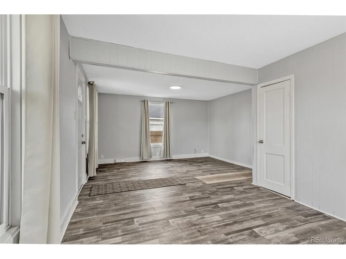 Photo of 423 Phelps St