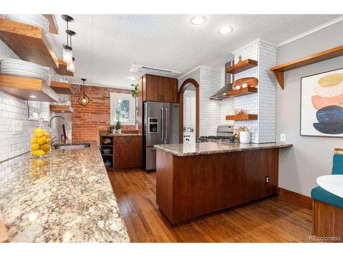 Photo of 3036 W 40th Ave