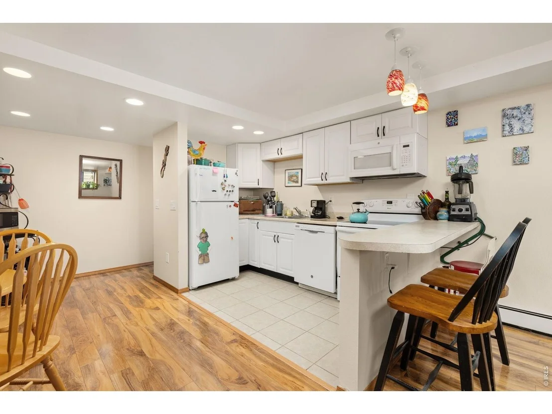Photo of 7598 Estate Cir