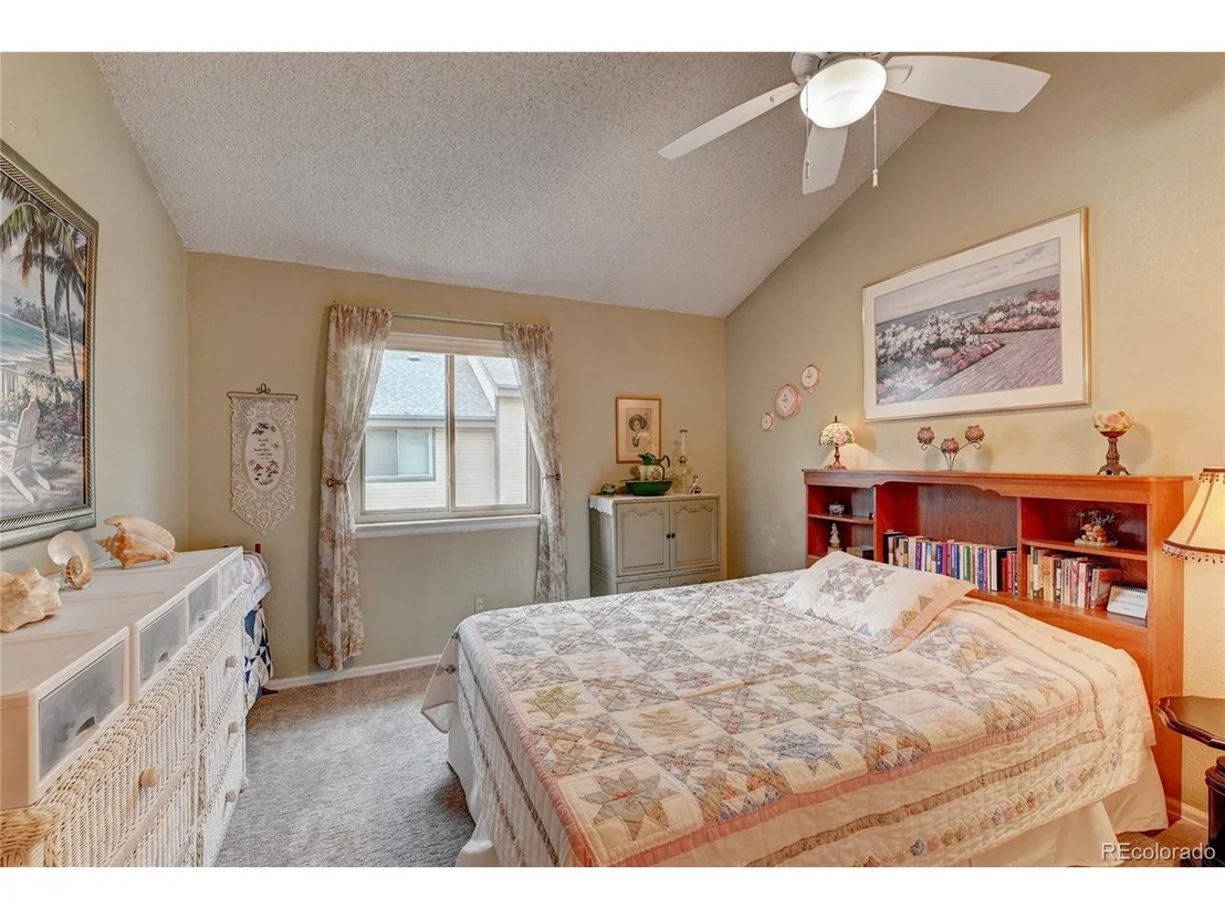 Photo of Unit E at 8774 Allison Dr