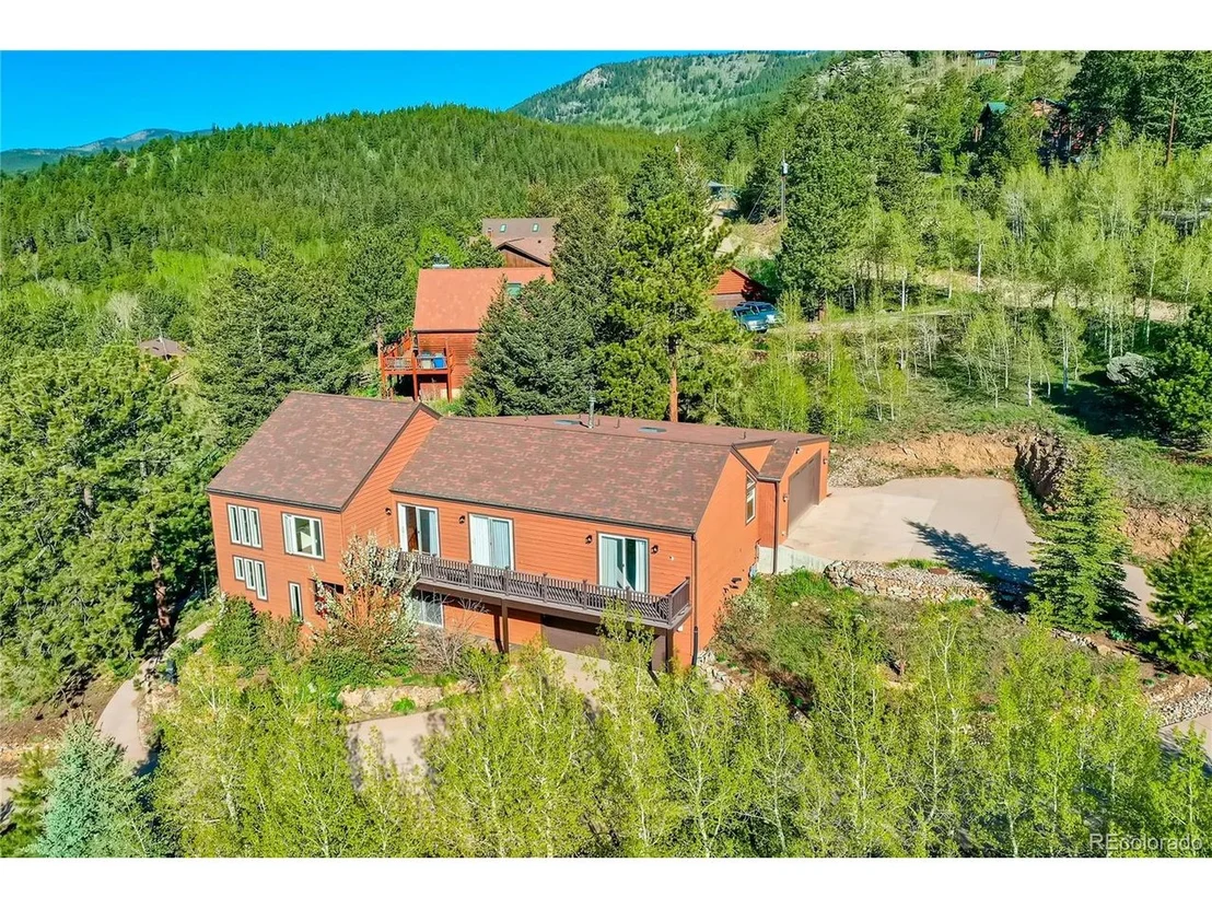Photo of 25 Lake View Dr