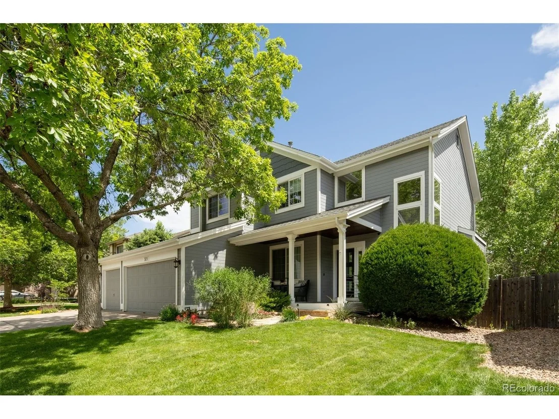 Photo of 323 White Ash Dr
