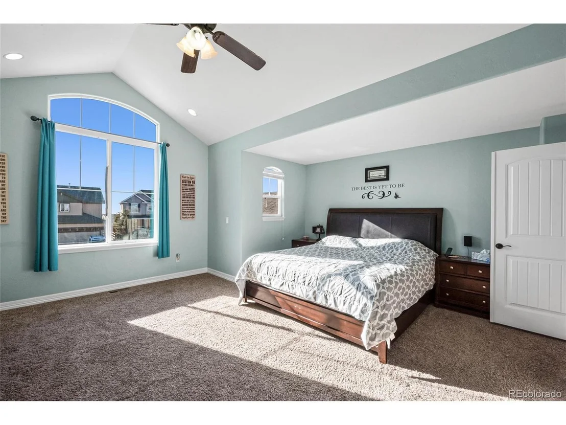 Photo of 10249 Mount Lincoln Dr