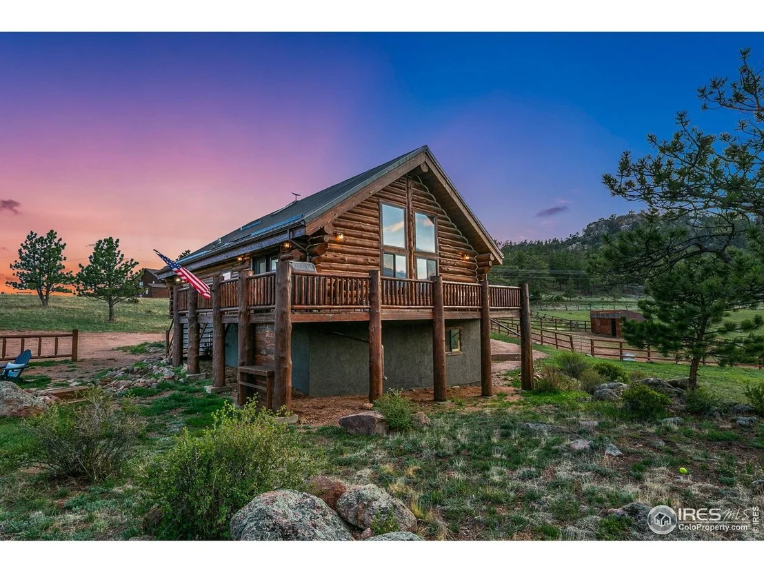 Photo of 344 Snowmass Dr