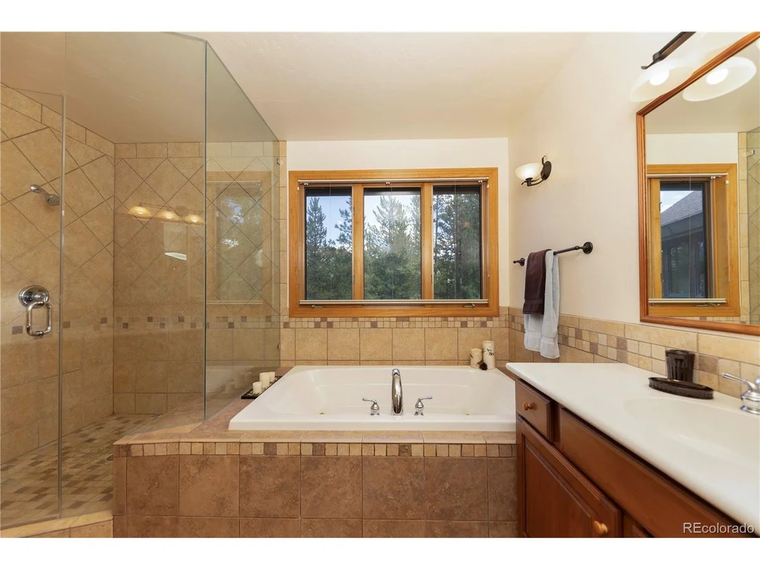 Photo of 1755 Red Hawk Rd