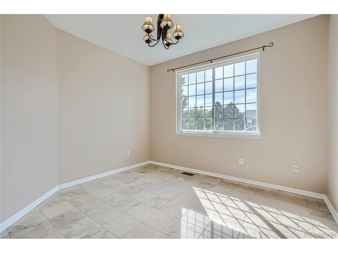 Photo of 6102 Devinney Way
