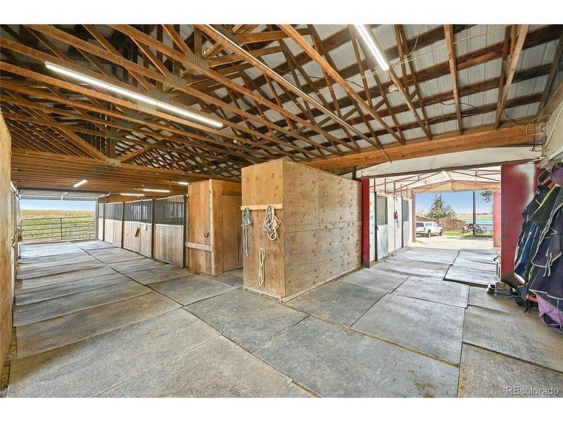 Photo of 5430 Murr Rd