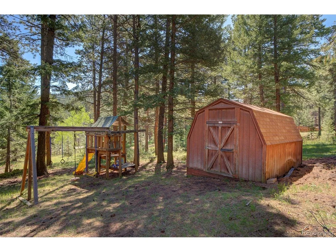 Photo of 8917 Surrey Dr