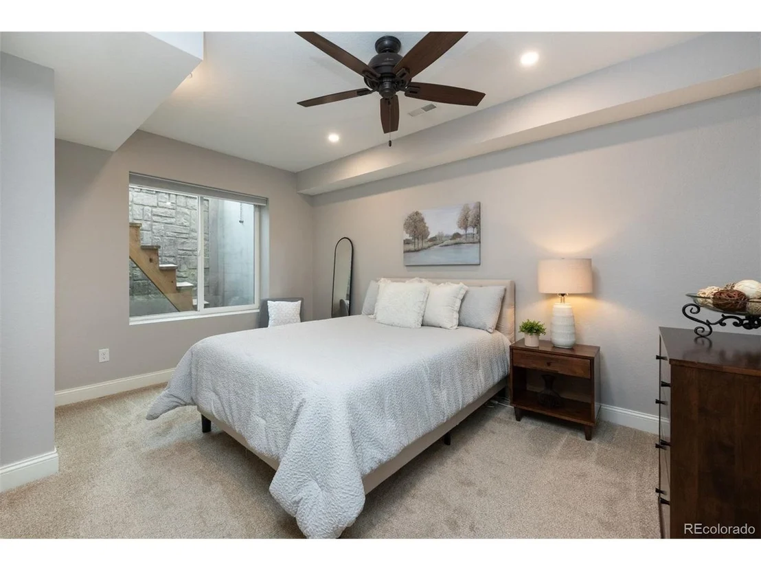 Photo of 1659 Bellflower Dr
