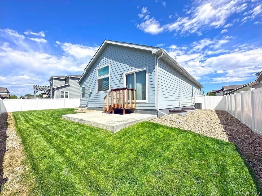 Photo of 871 Sunlight Peak Dr