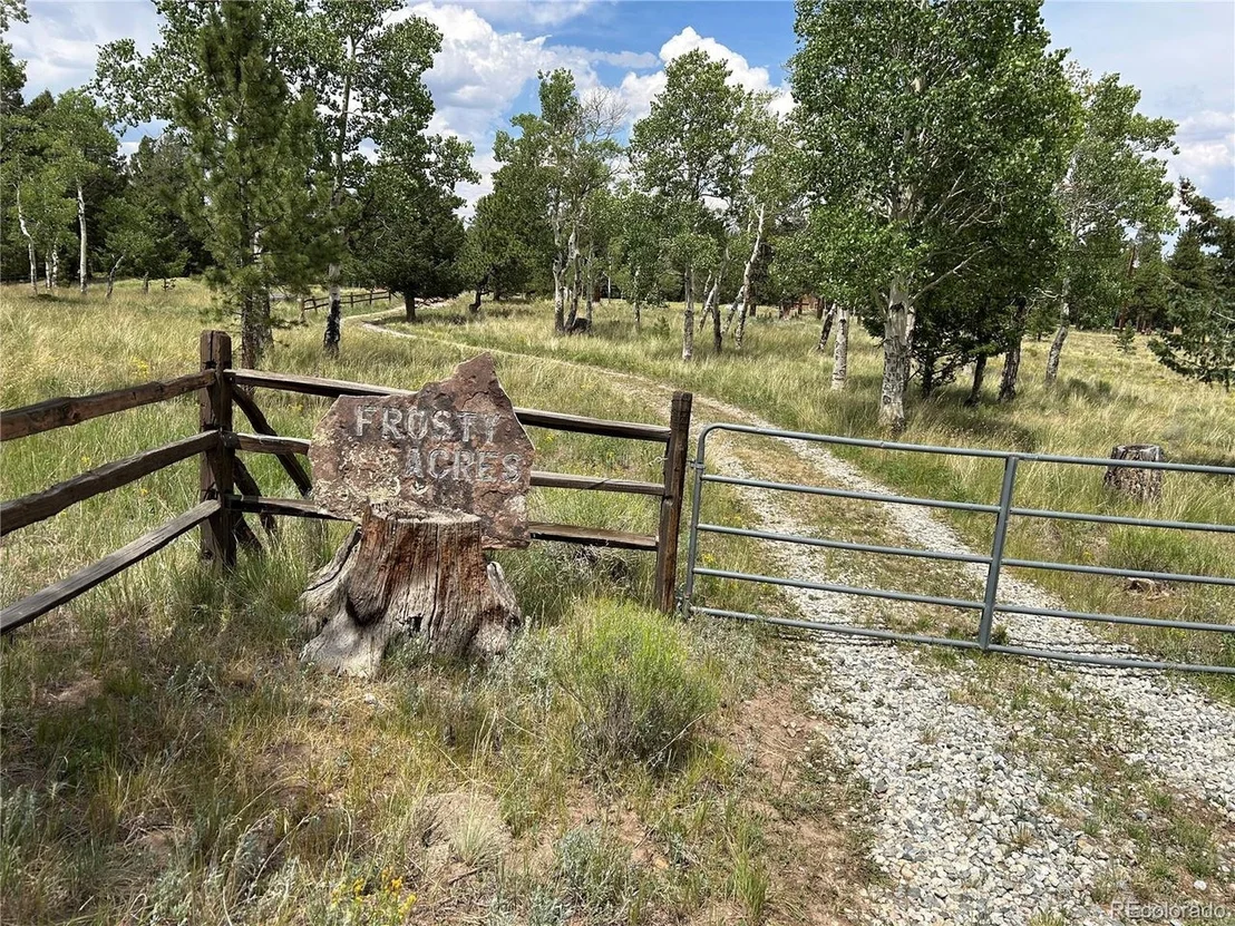 Photo of 2130 Pitchfork Rd