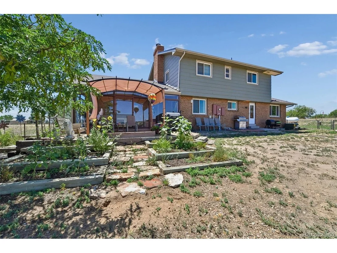 Photo of 17781 Sunset Ln