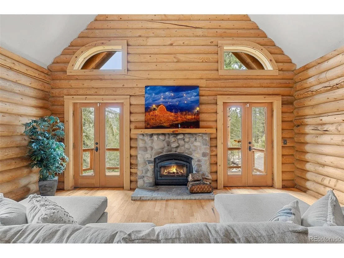 Photo of 33755 Columbine Cir