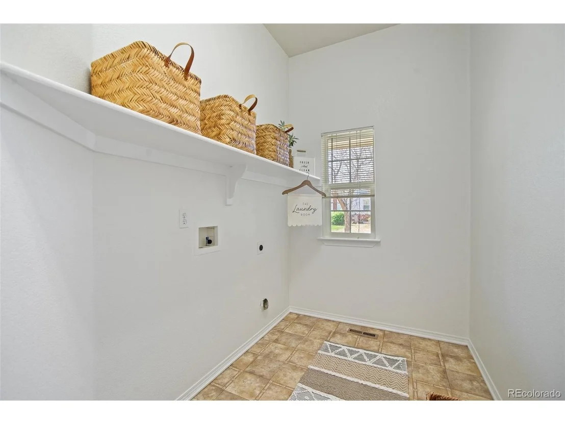 Photo of 15497 E 7th Cir