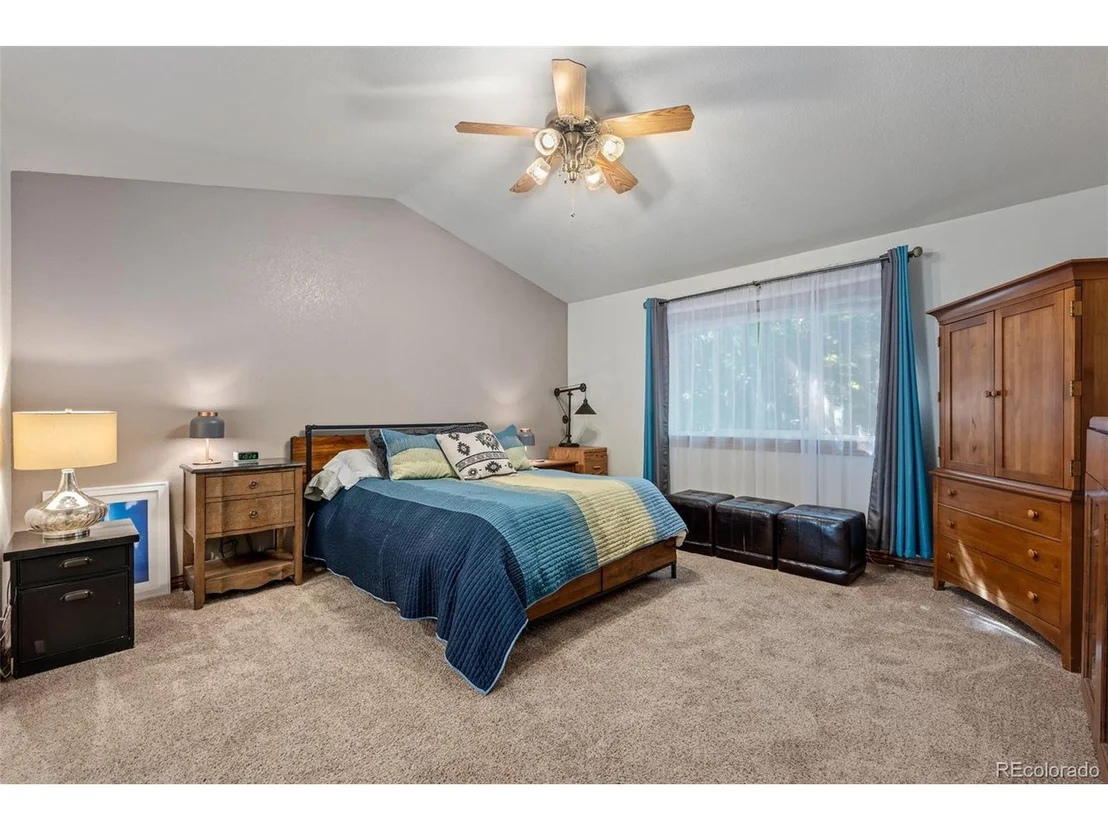 Photo of 6758 Sunburst Ave