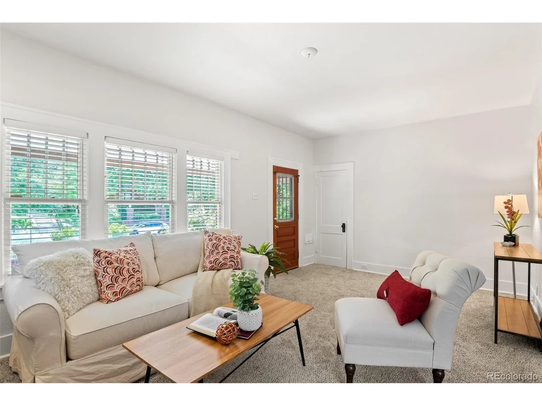 Photo of 674 Jackson St