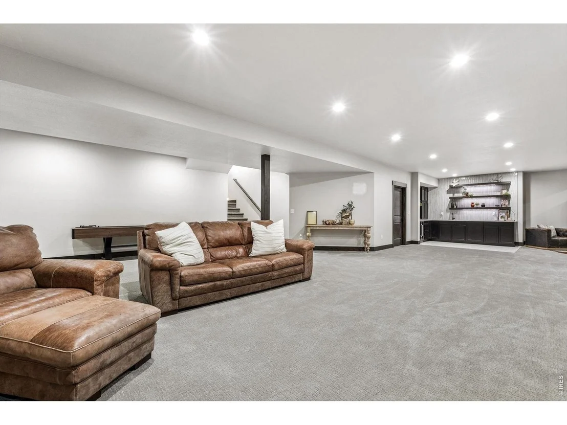 Photo of 2355 Sugarloaf Rd