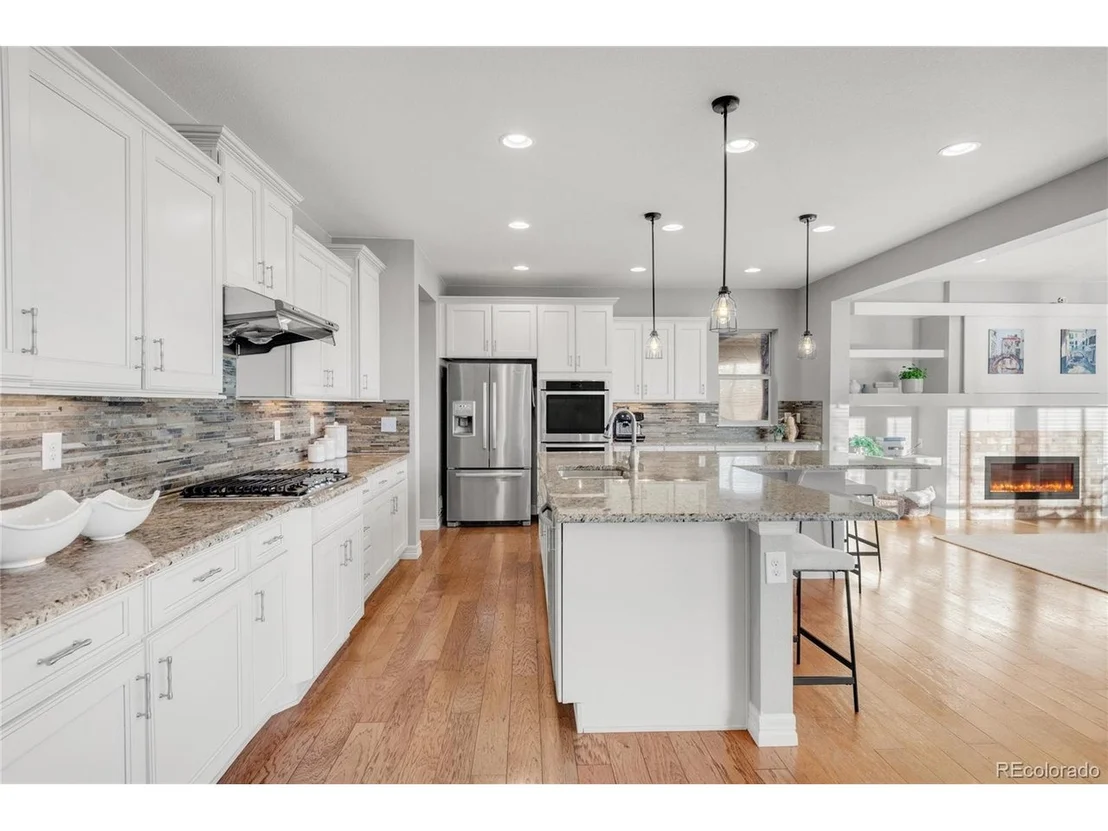 Photo of 16554 Prospect Ln