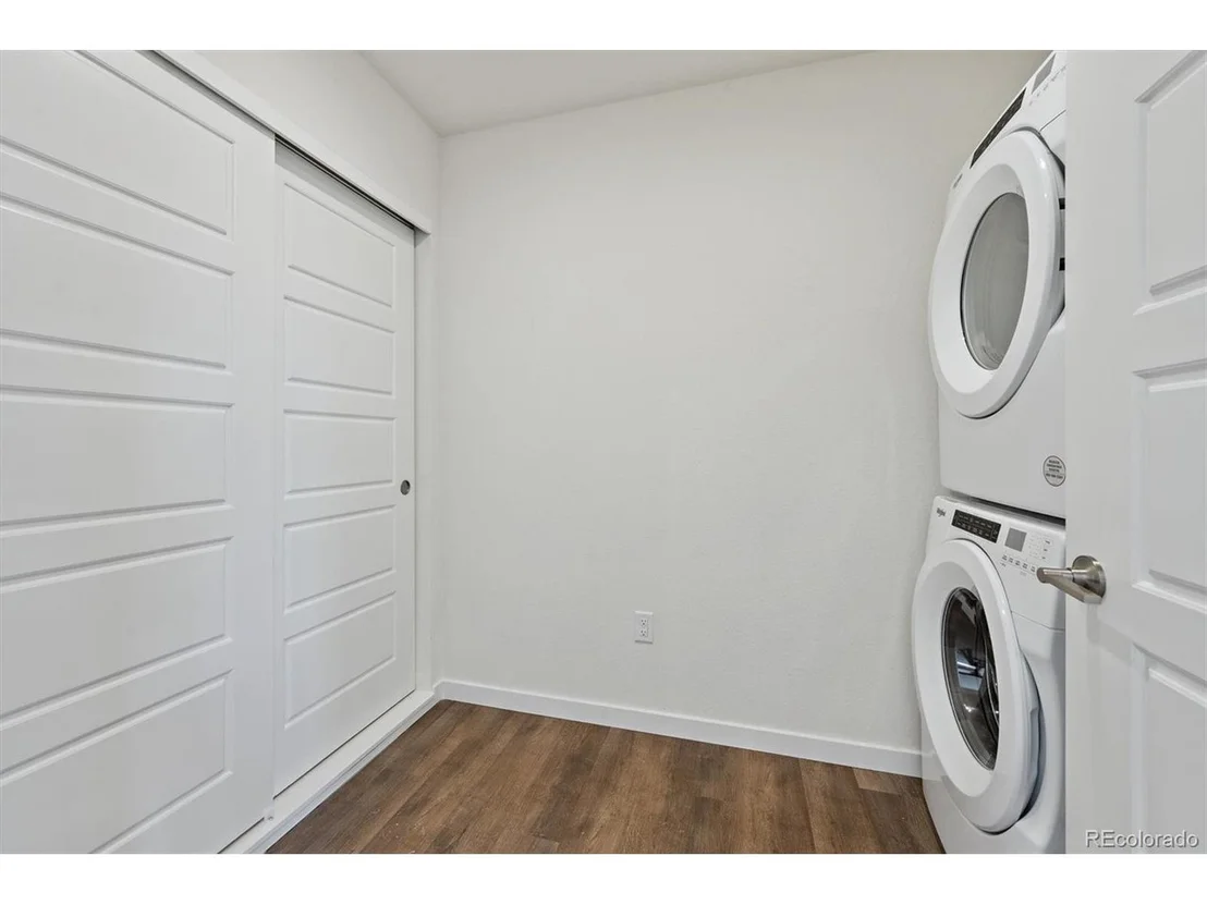 Photo of Unit 2406 at 485 Interlocken Blvd