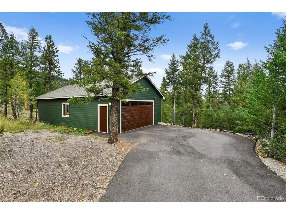 Photo of 6252 S King Dr
