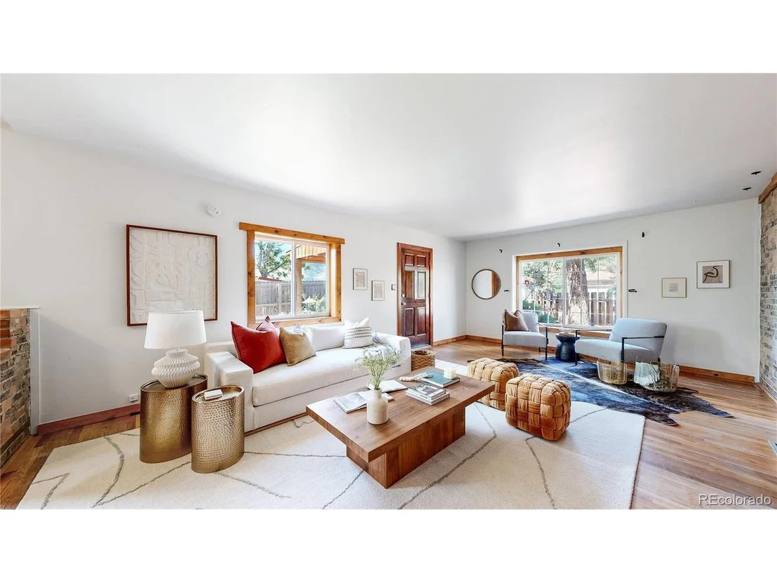 Photo of 609 Boyd St