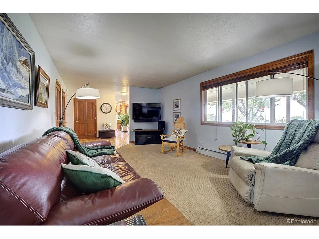 Photo of 5090 Pine Ridge Dr