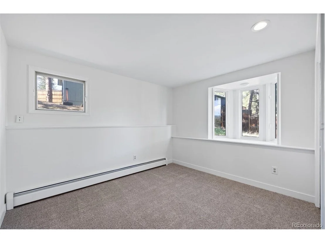 Photo of 4800 Forest Hill Rd