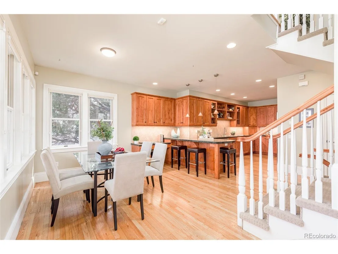 Photo of 501 Pleasant St