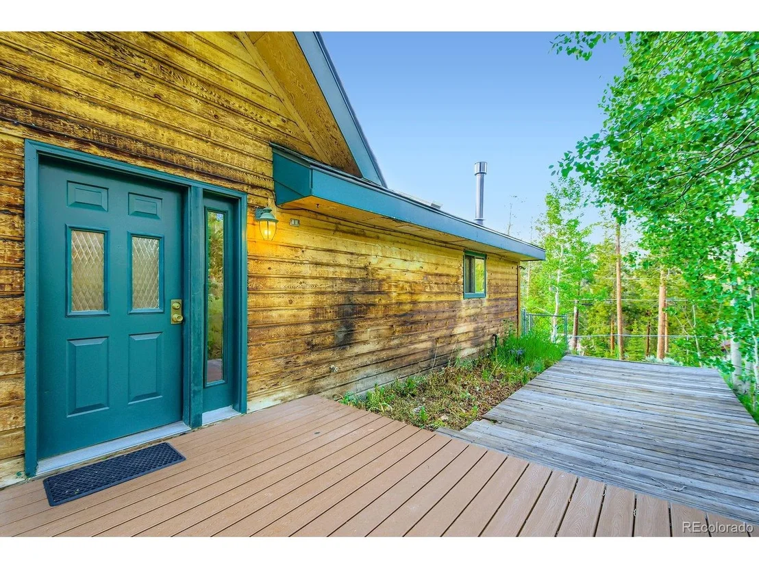 Photo of 134 Hideaway Ct