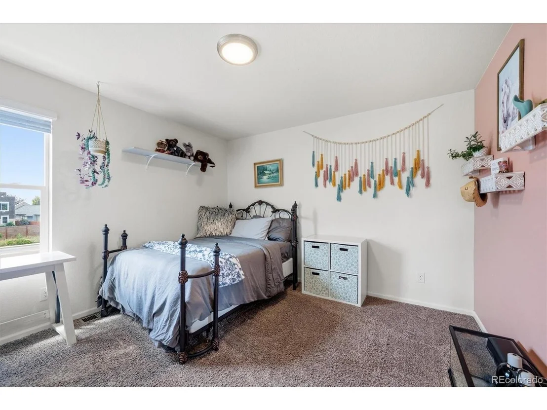Photo of 6776 Morrison Dr