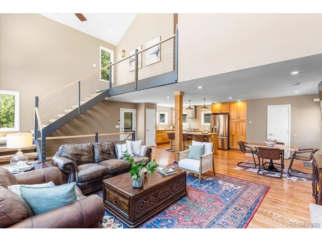 Photo of 34038 Forest Estates Rd