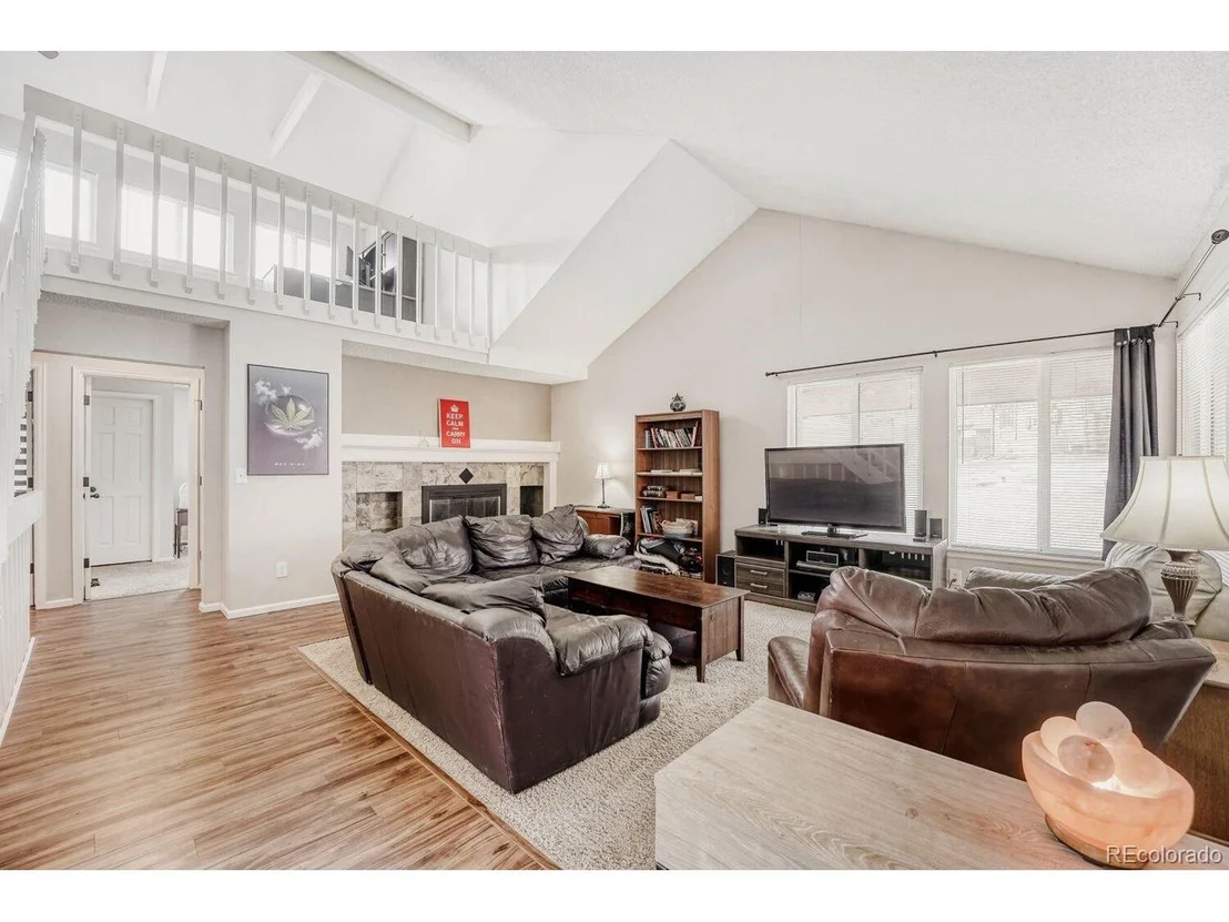 Photo of 200 S Dearborn Cir