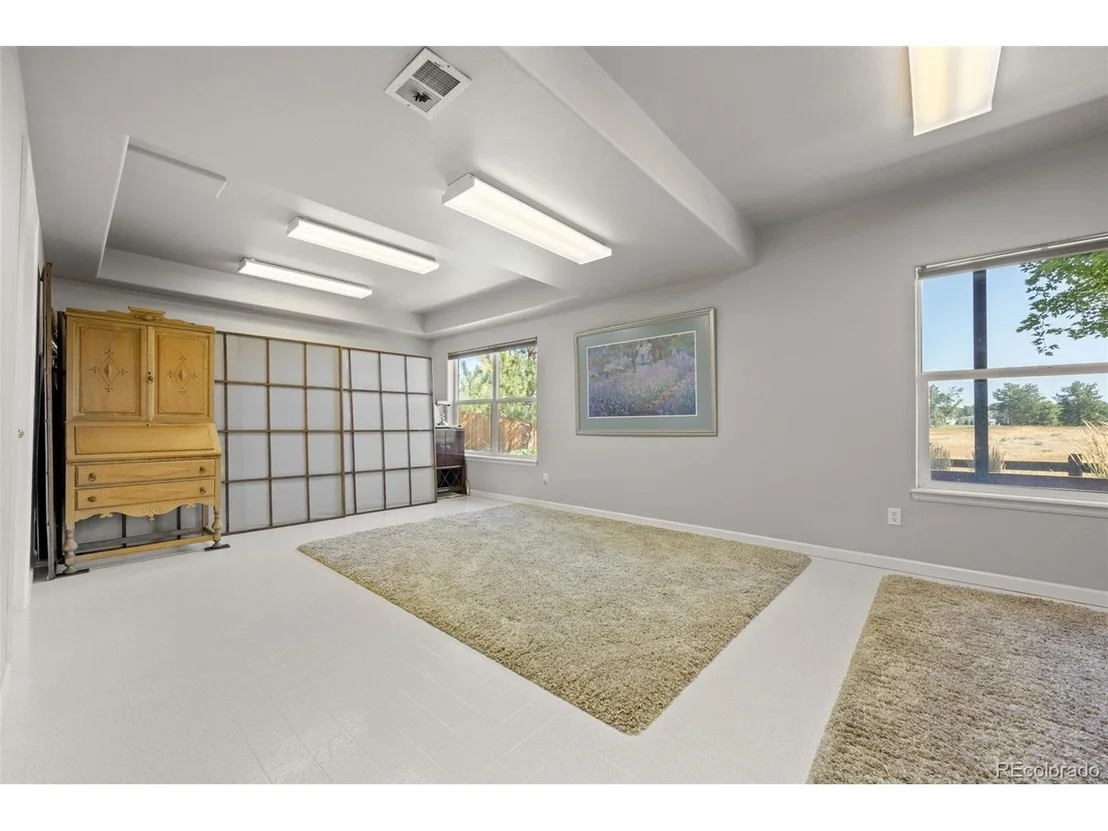 Photo of 5937 Lance Pl