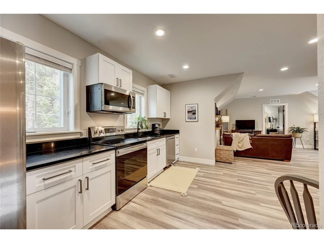 Photo of 3377 Bronco Ln