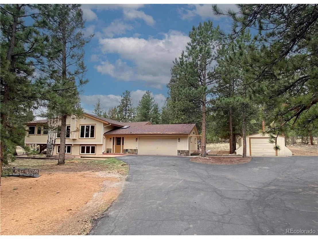 Photo of 1293 Woodside Dr