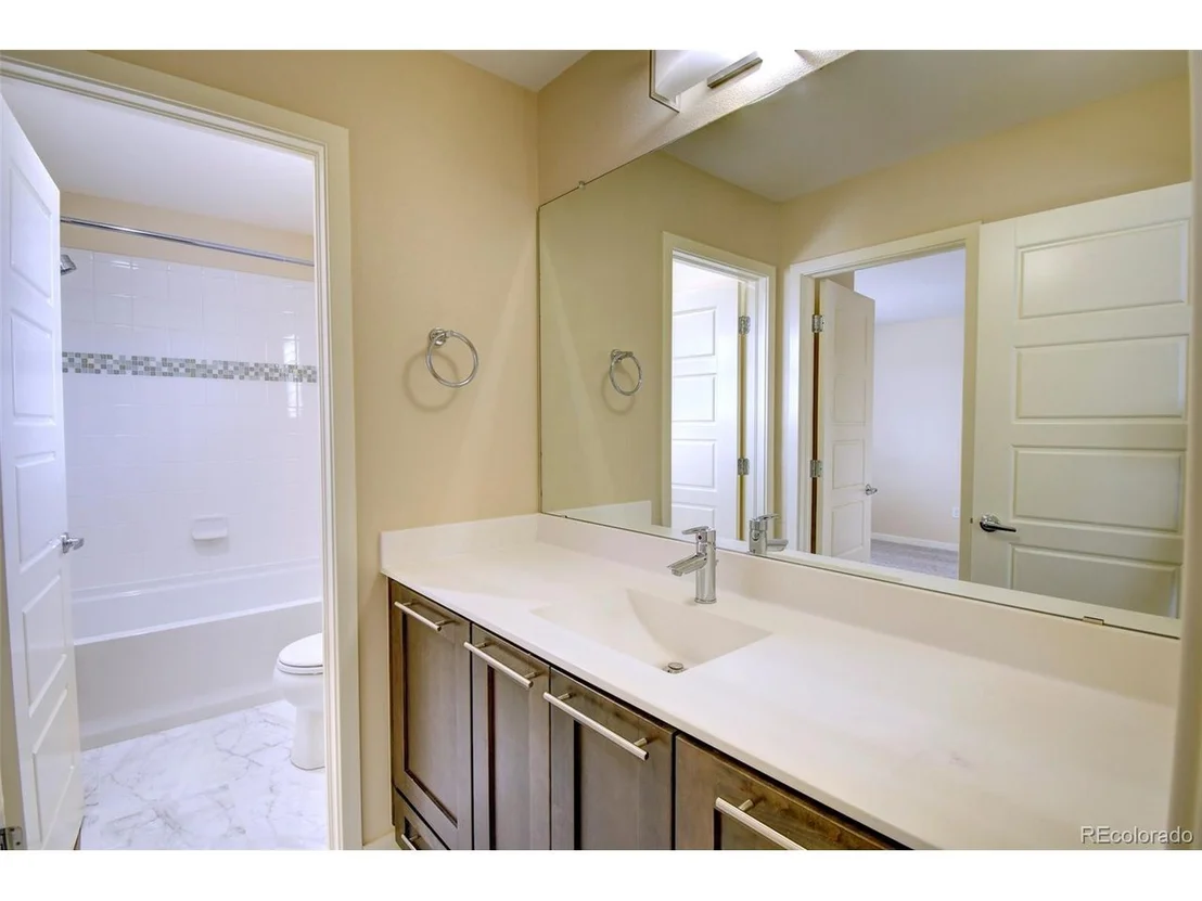 Photo of 9727 Dunning Cir