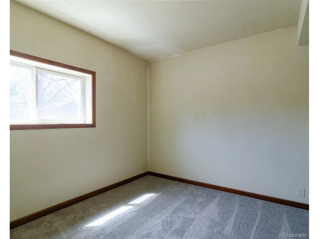Photo of 445 Hover St