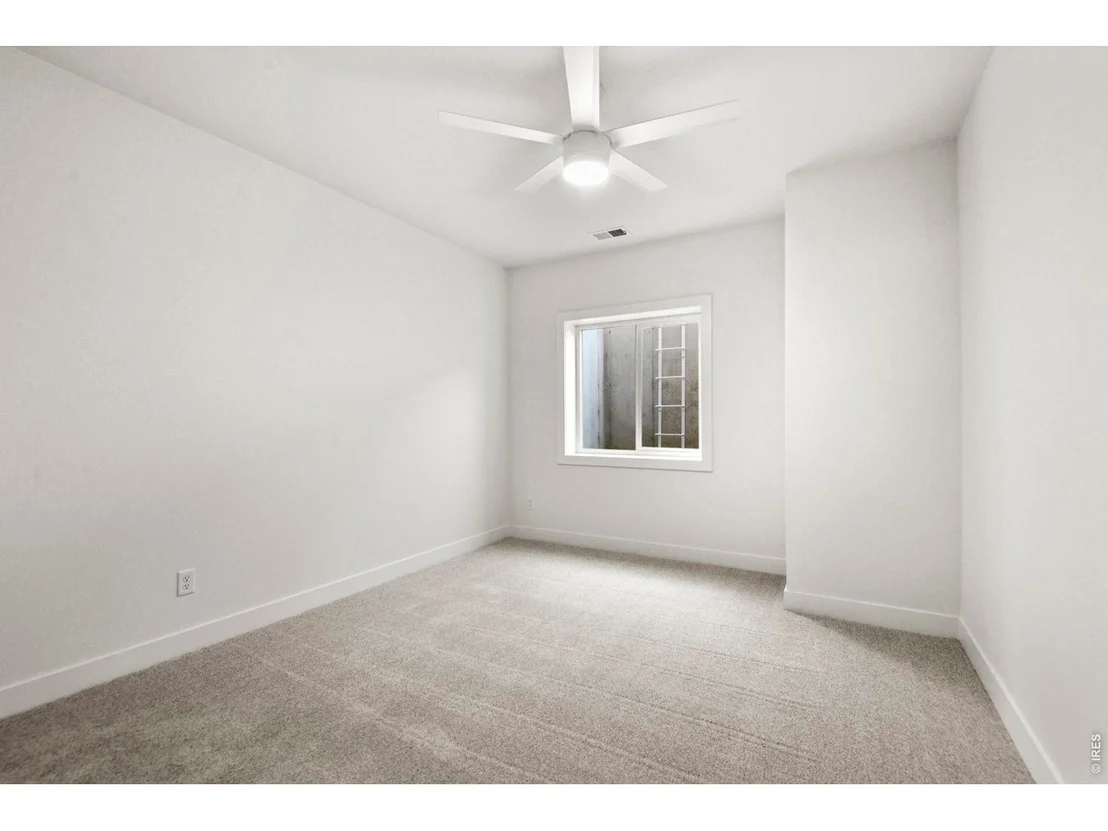 Photo of 1424 Burt Ave