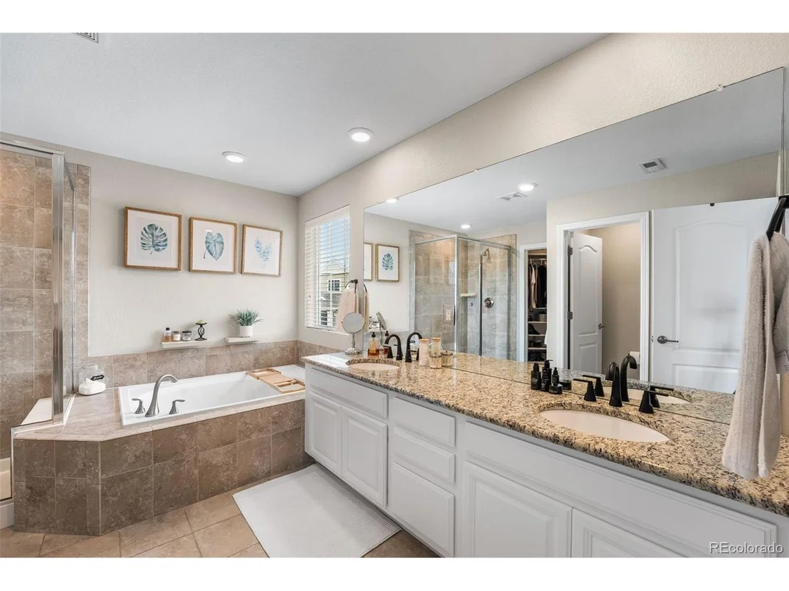 Photo of 2679 Leafdale Cir