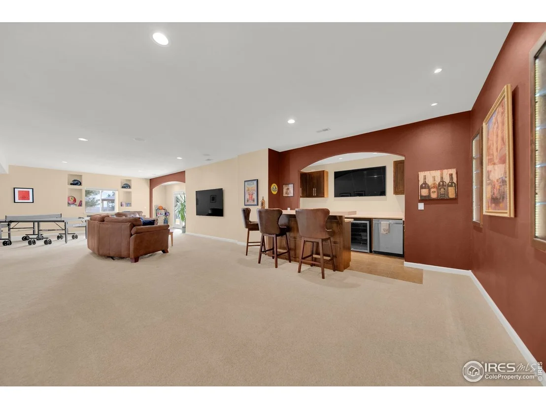 Photo of 63 Lakeview Cir