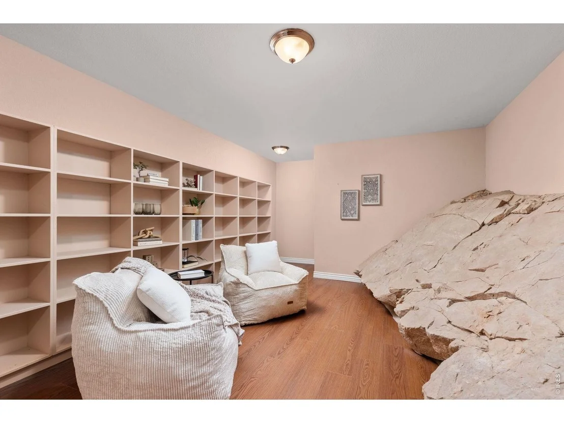 Photo of 6183 Red Hill Rd