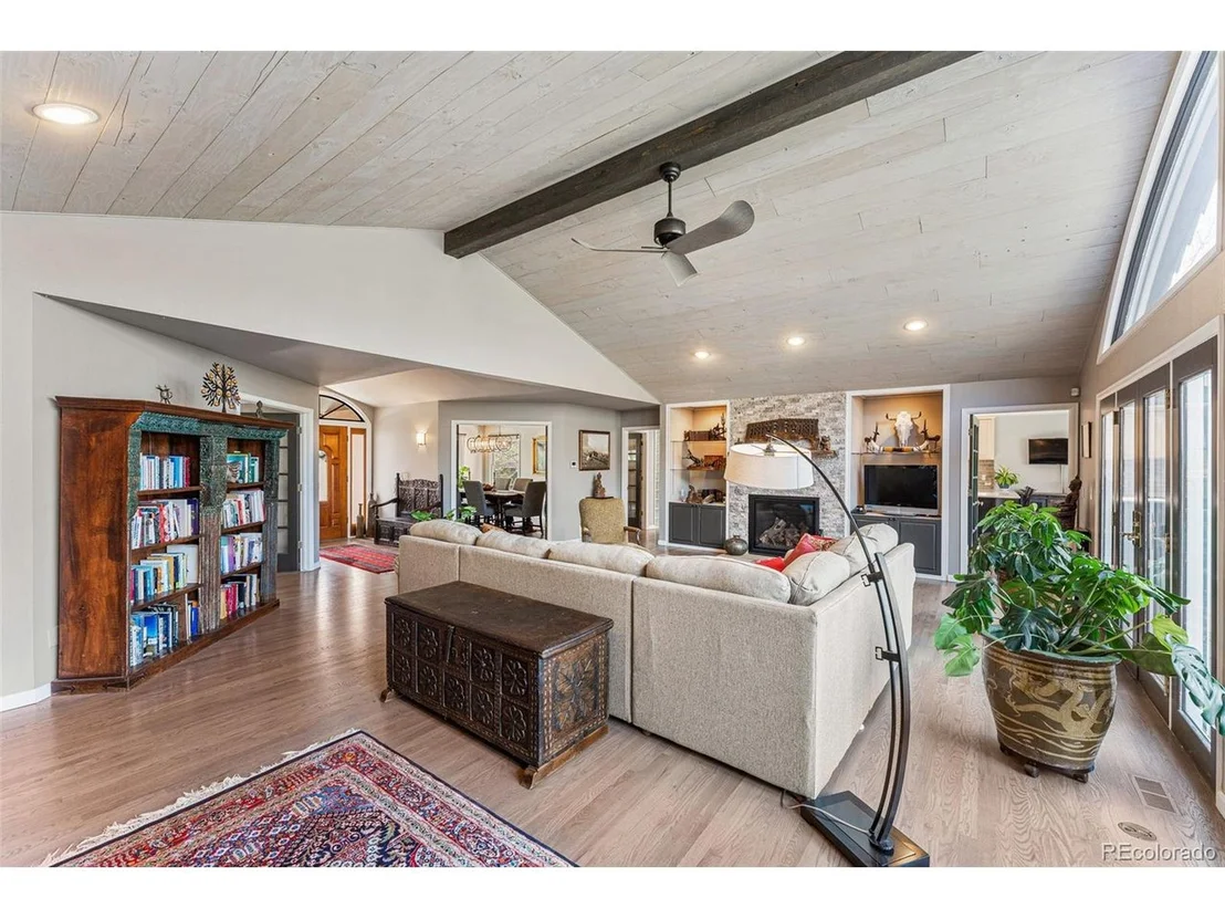 Photo of 5911 Crestbrook Dr