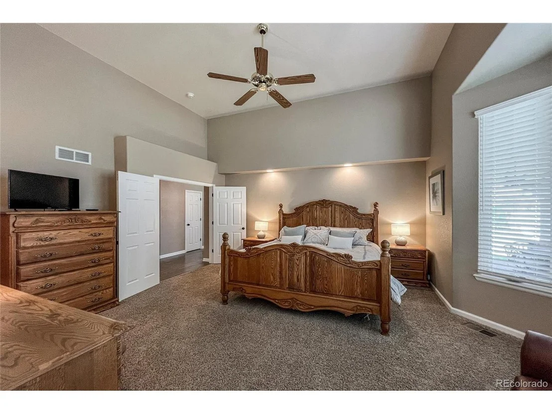 Photo of 6271 McIntyre Way