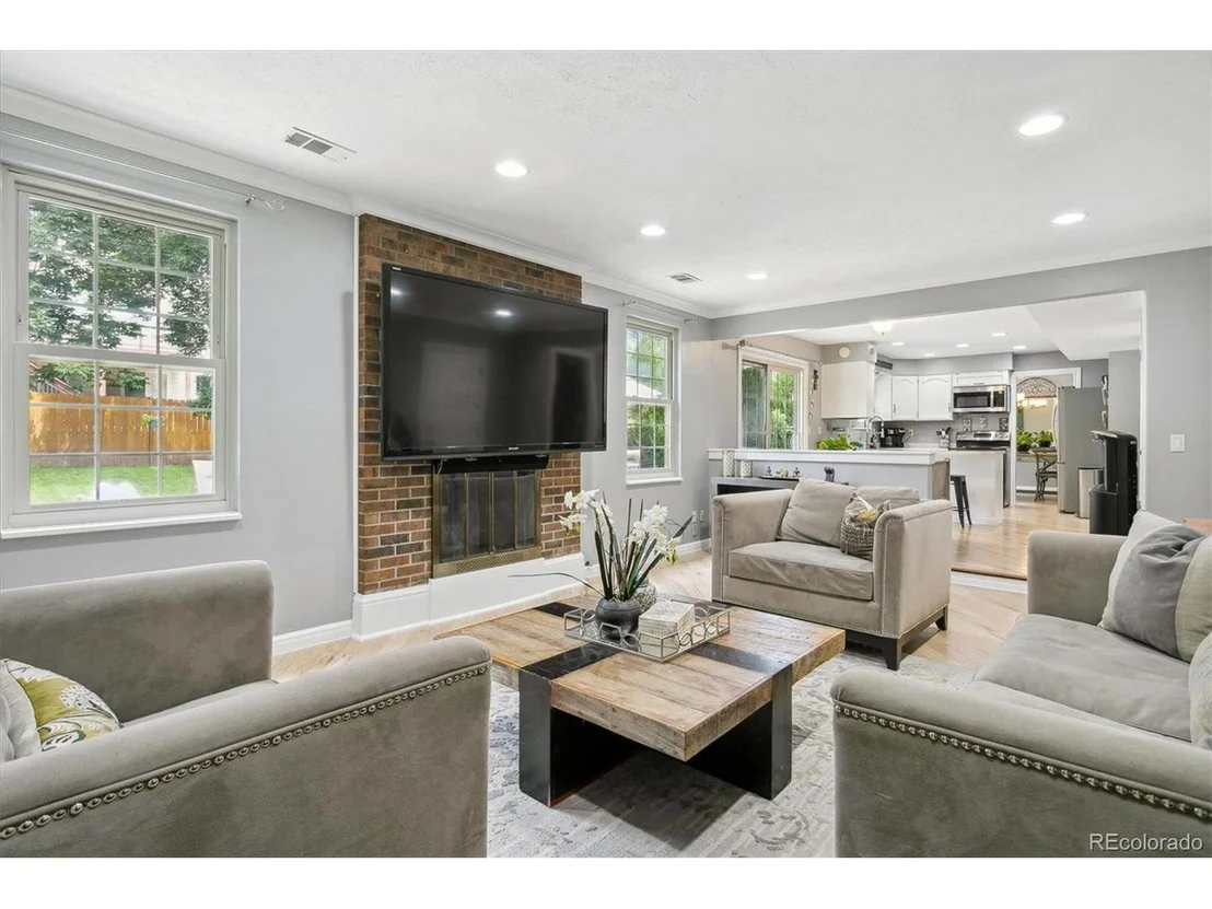 Photo of 11523 Elm Cir