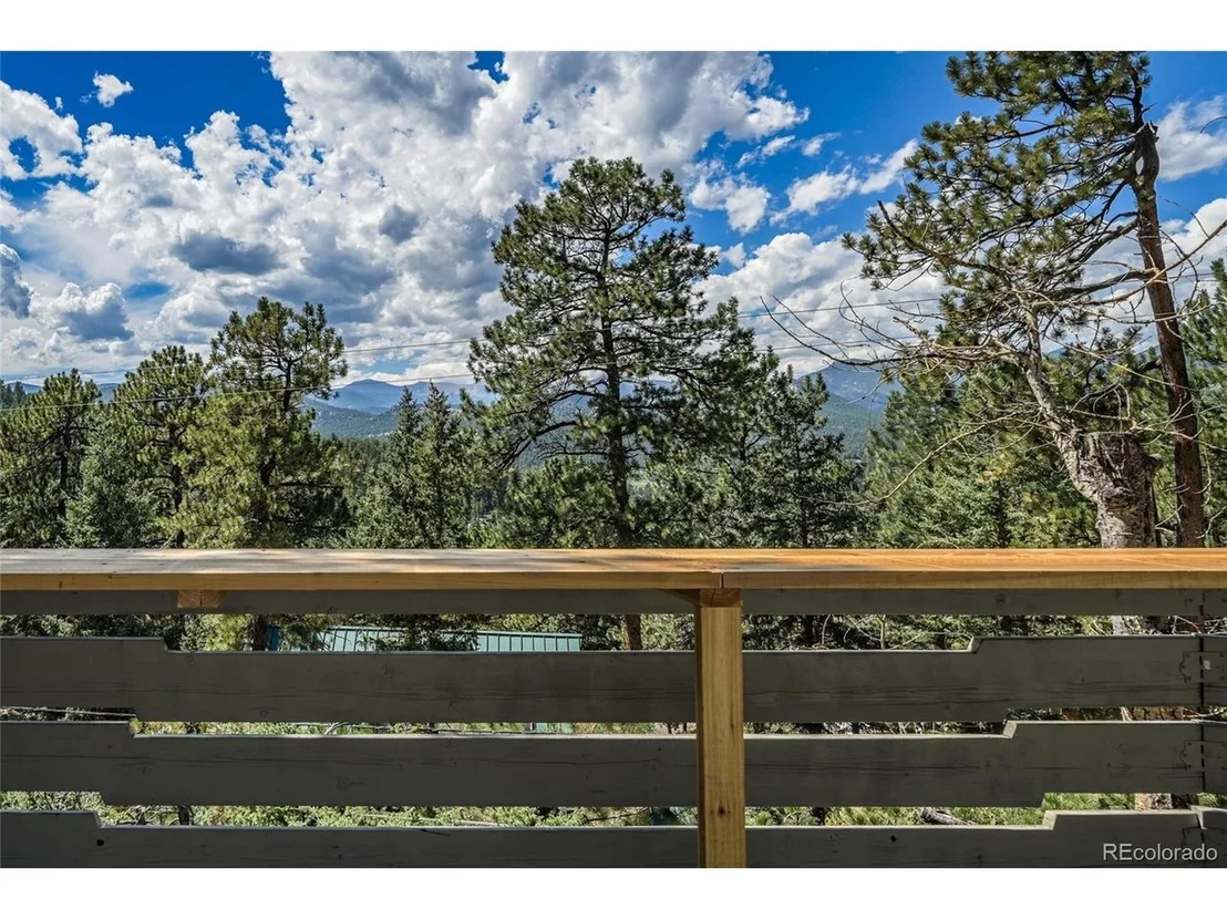 Photo of 4620 Hilltop Rd