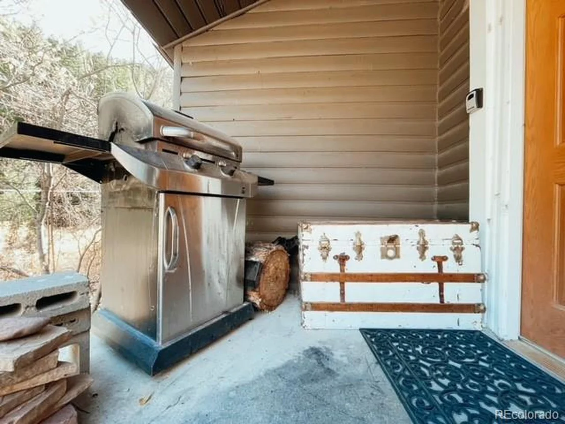 Photo of 5216 Fourmile Canyon Dr