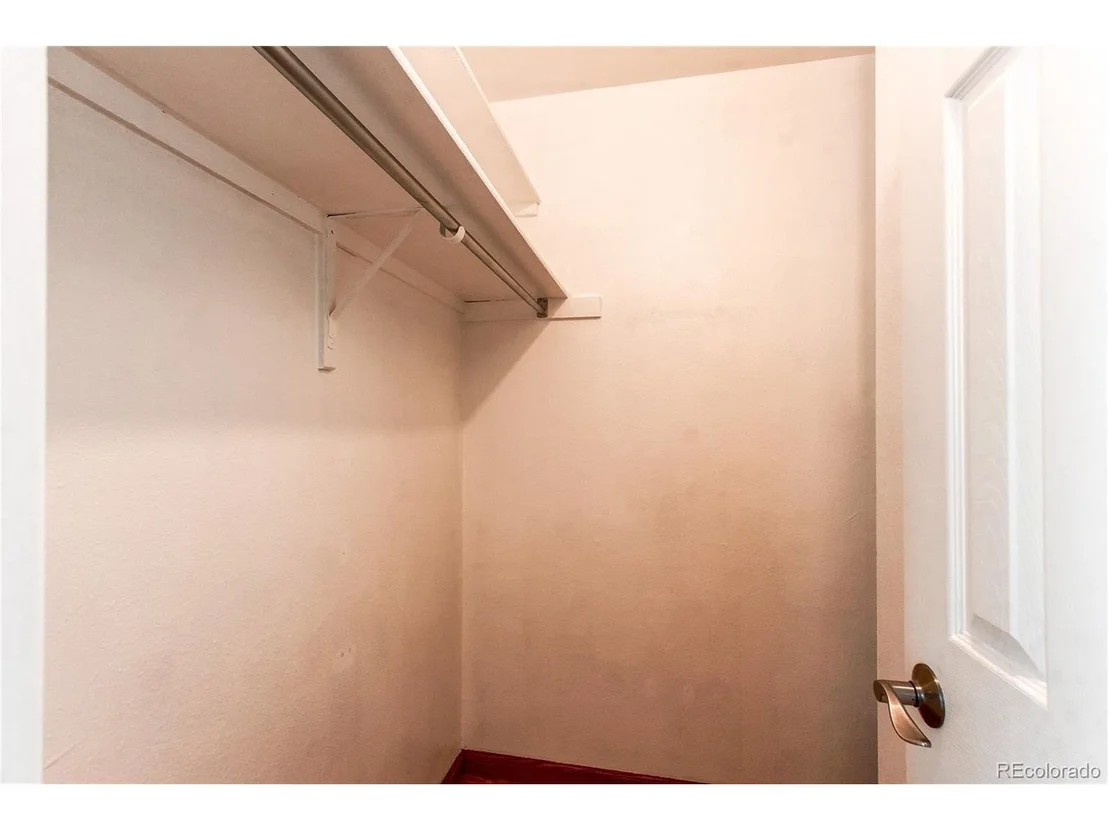 Photo of 2801 W 99th Cir