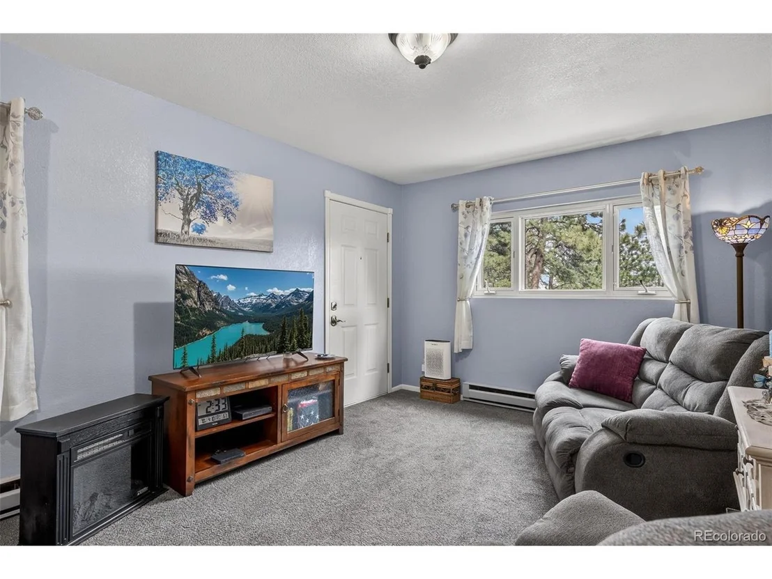 Photo of 11994 Cochise Cir